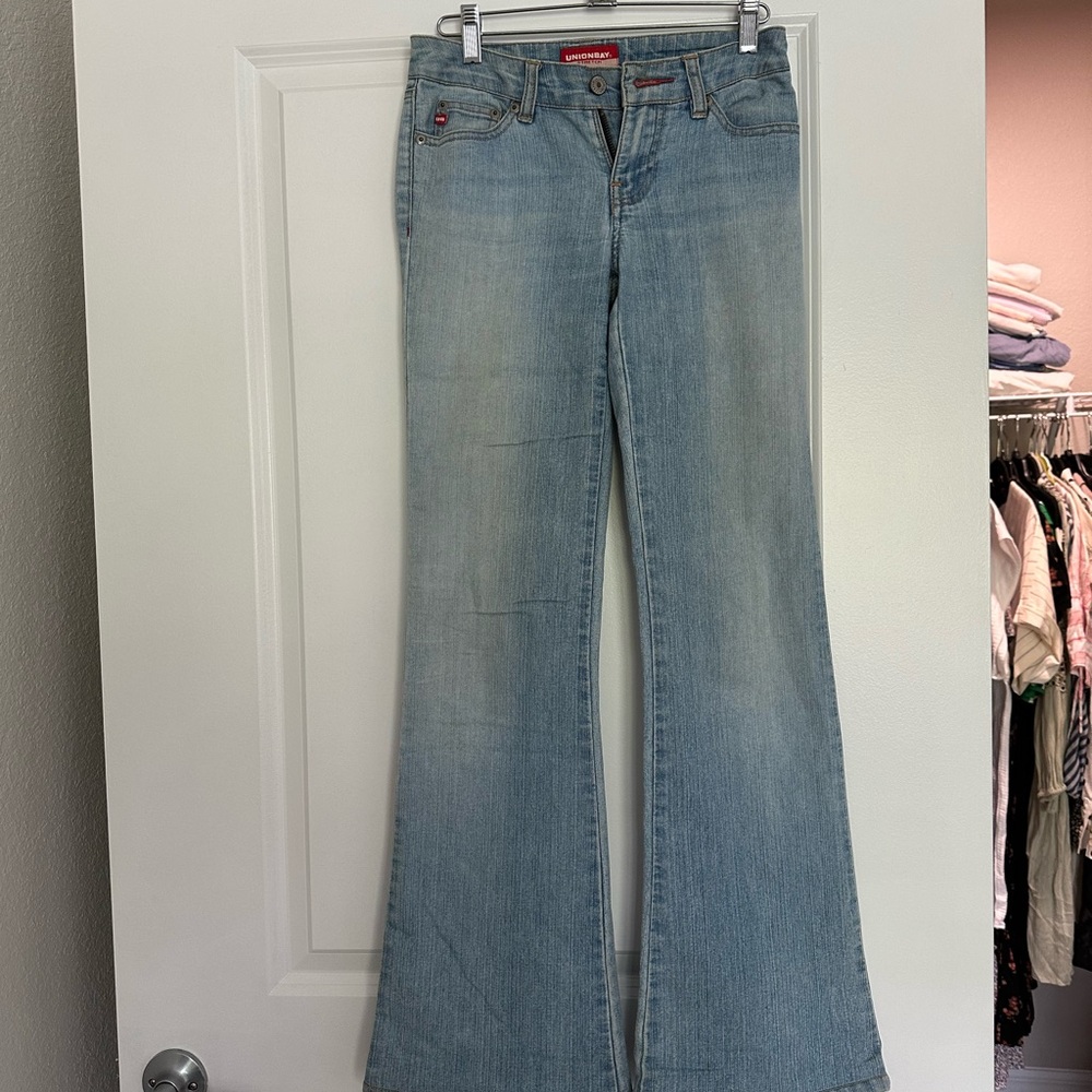 Unionbay  brand Classic Blue Women's Jeans,size1,inseam 31 1/2”,bootcut